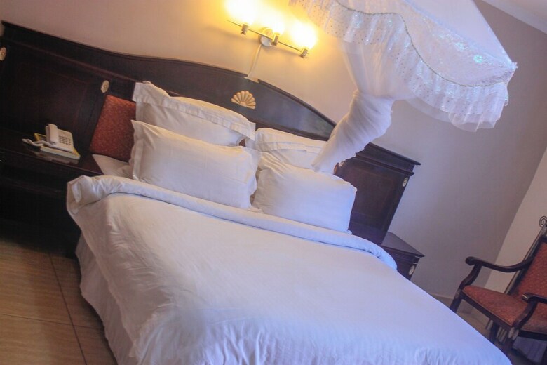 Bed & Breakfast Golden Pillow Lodge Monze