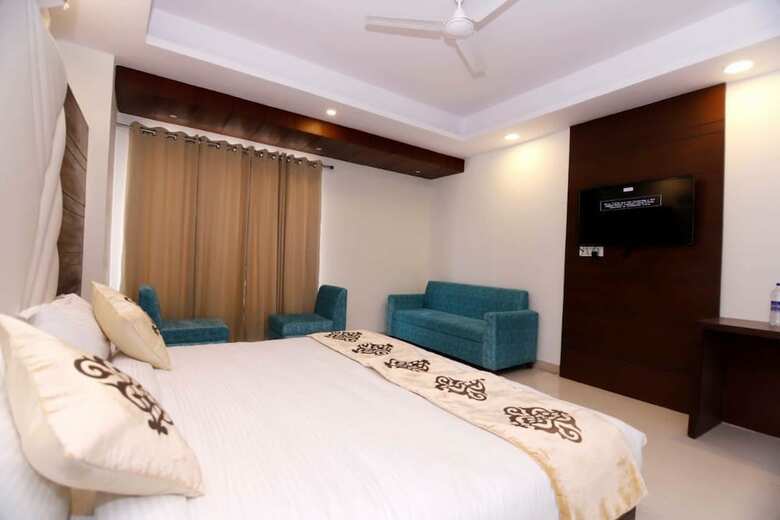 Hotel Shivaay
