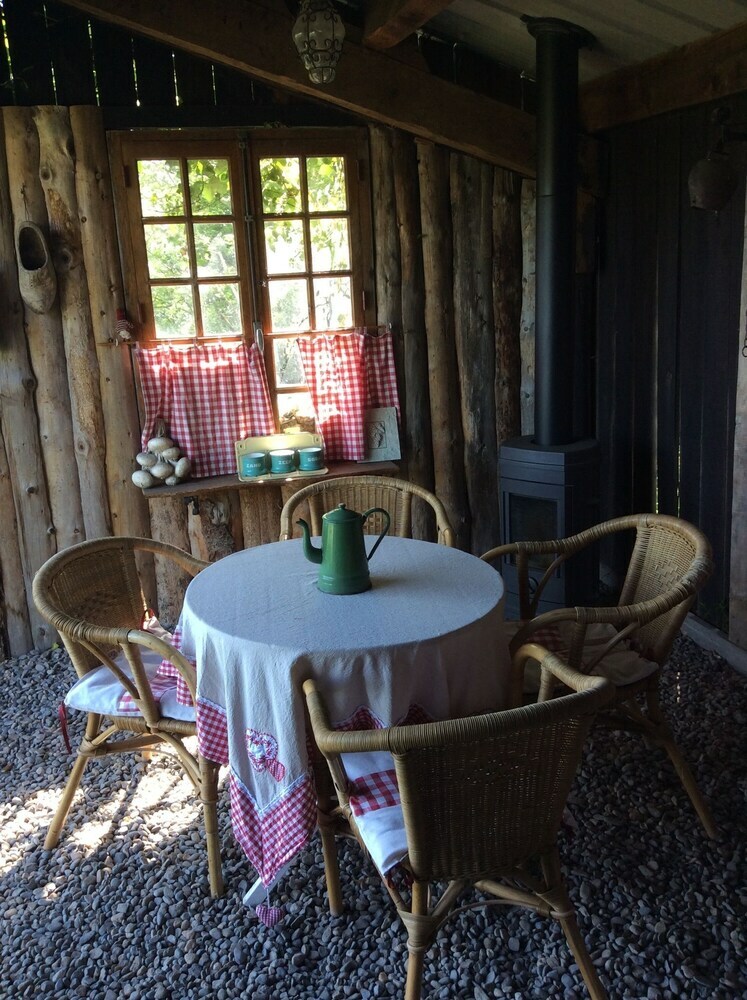 Hotel Chambre D'h�tes Grange de La Bastide