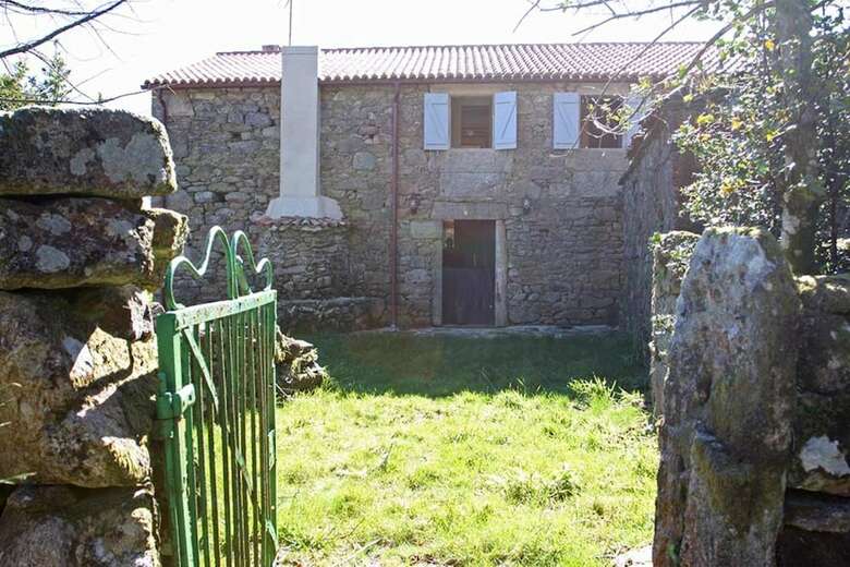 101958 -  House In Mazaricos