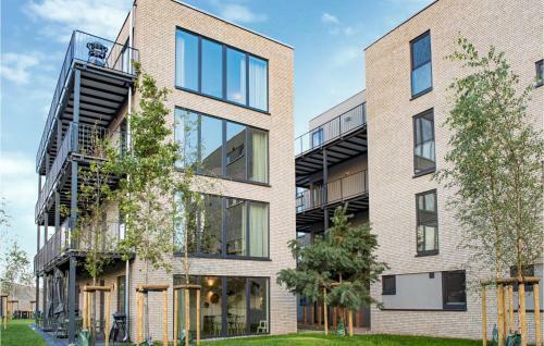 Two-bedroom Apartment In Lembruch/dummer See