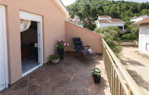 Two-bedroom Apartment In Blace