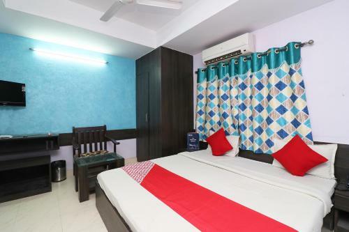 Hotel Capital O 16872 Chakra Nayan Tara