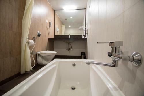 Hotel Grand International