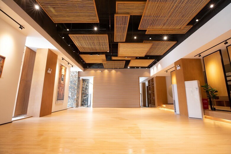 Hotel The Other Place Guilin Litopia