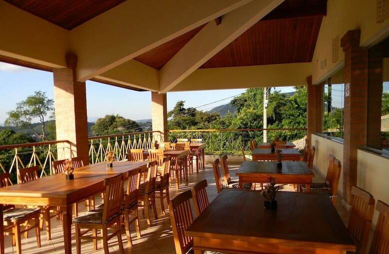 Ref�gio Do Saci Hotel