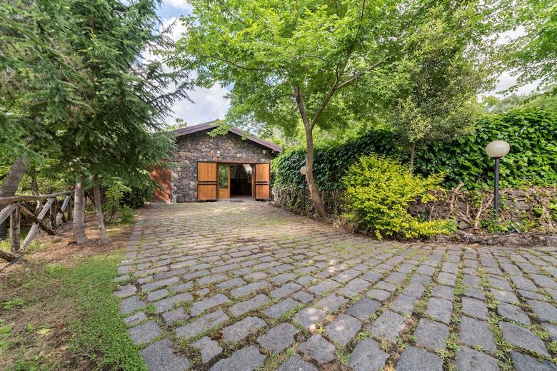 Agroturismo Il Castagno Dell'etna