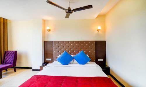 Hotel Redwood Resort