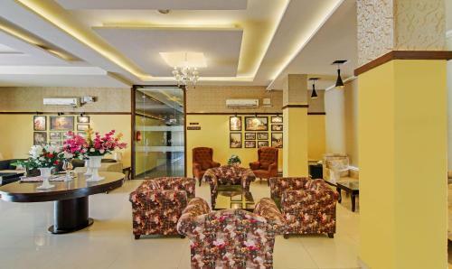 Hotel Redwood Resort