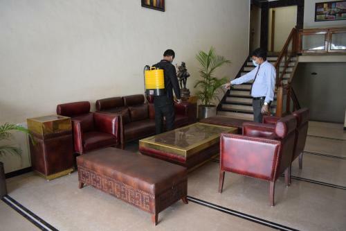 Hotel Uma Residency