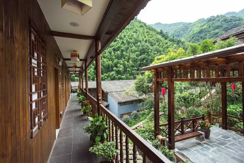 Guilin Zaishuiyifang Hotel