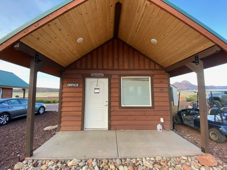 Cabana Gooseberry Lodges