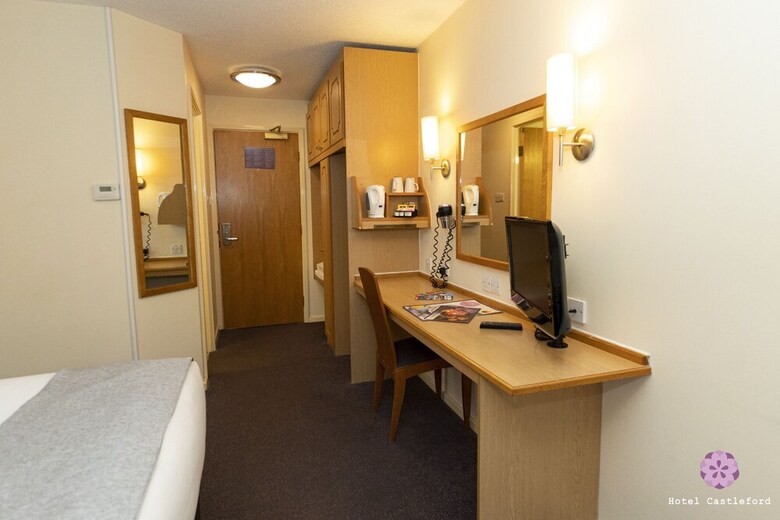 Hotel Castleford By Accor M62 J31