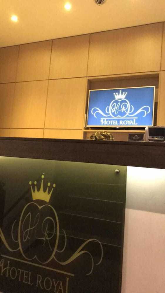 Royal Hotel