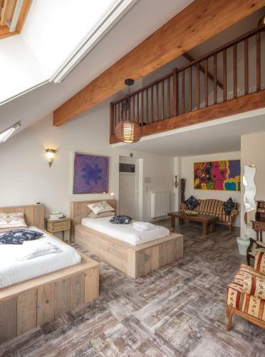 Antiqua & Qook Bed And Breakfast