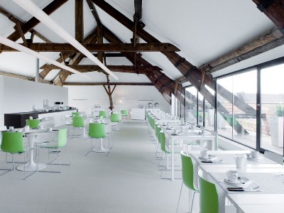 Eburon Hotel