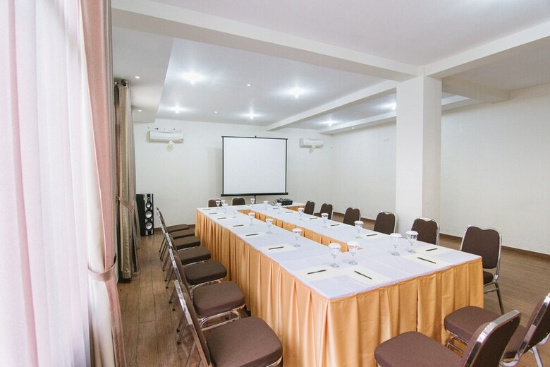 Hotel Sevilla Resort Magelang