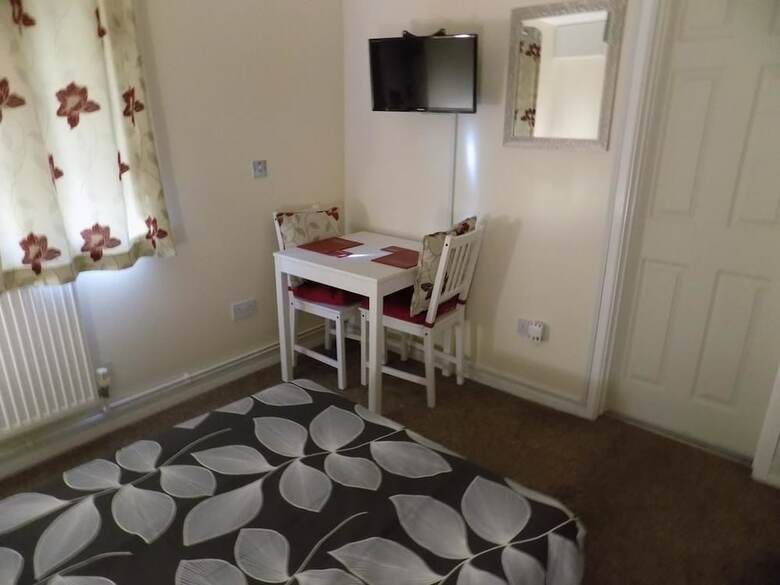 Apartamentos A Home From Home 3