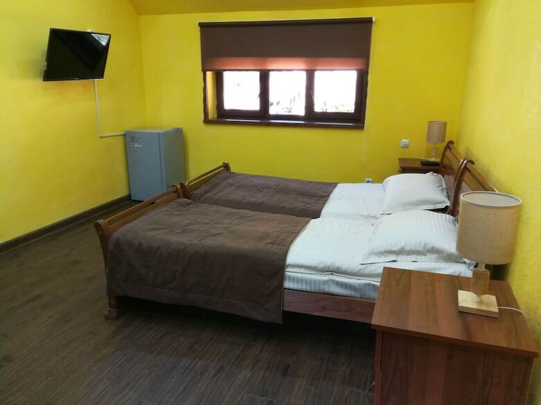 Hostal Art Garden Hostel And Tours