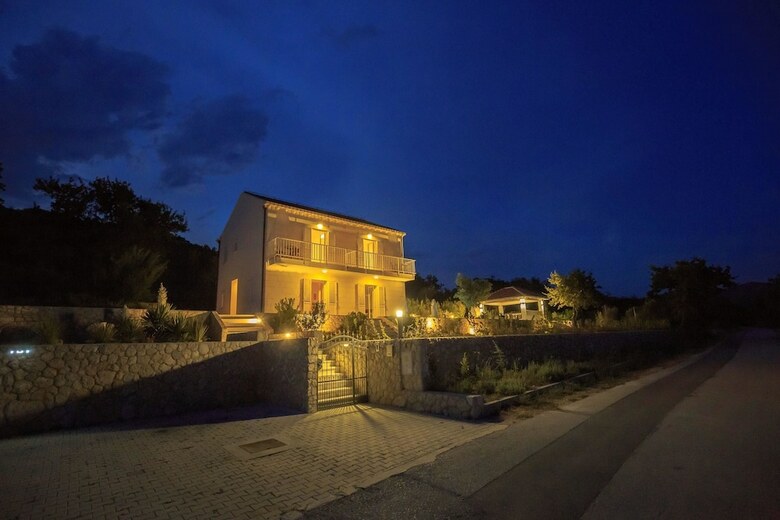 Hedera Estate, Villa Hedera VII
