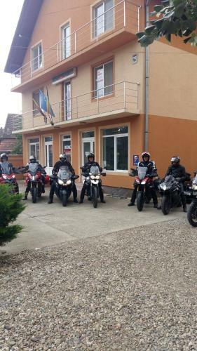 Hostal Pensiunea Claudiu