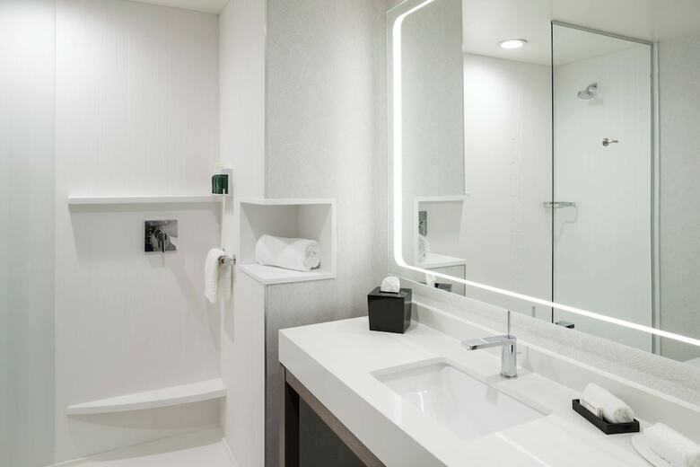 Hotel Courtyard By Marriott Houston Heights/i-10