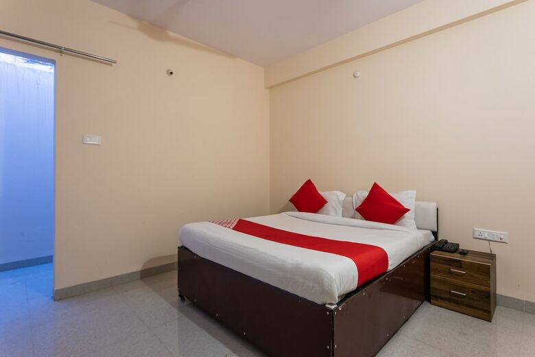 Hotel Oyo 36243 Mishthi Palace