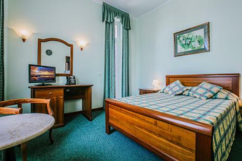 Zeleny Guy Health Resort