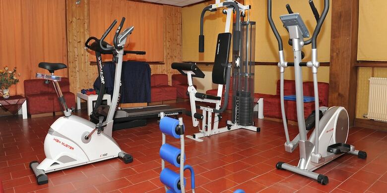 Hotel Bucaneve