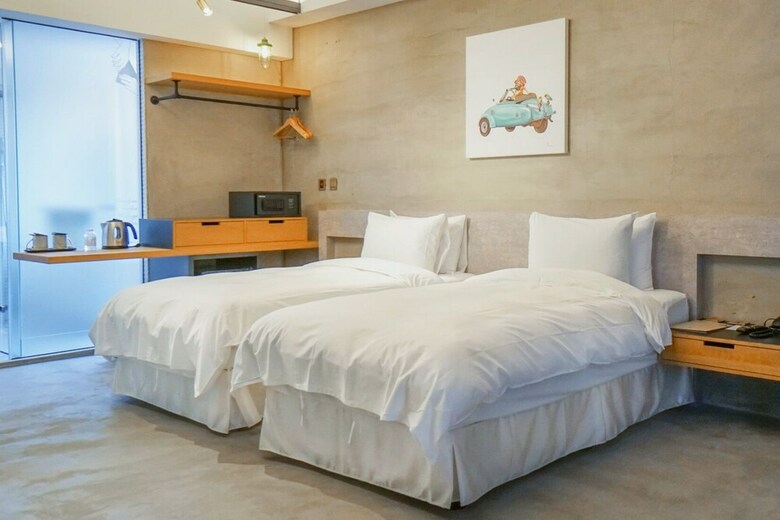 Thinker Hotel