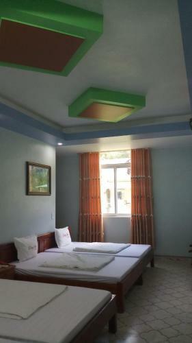 Hotel Kh�ch S?n ??ng V?n