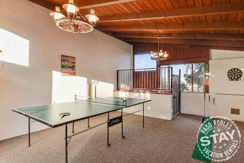 Cozy Casa Blanca 2448