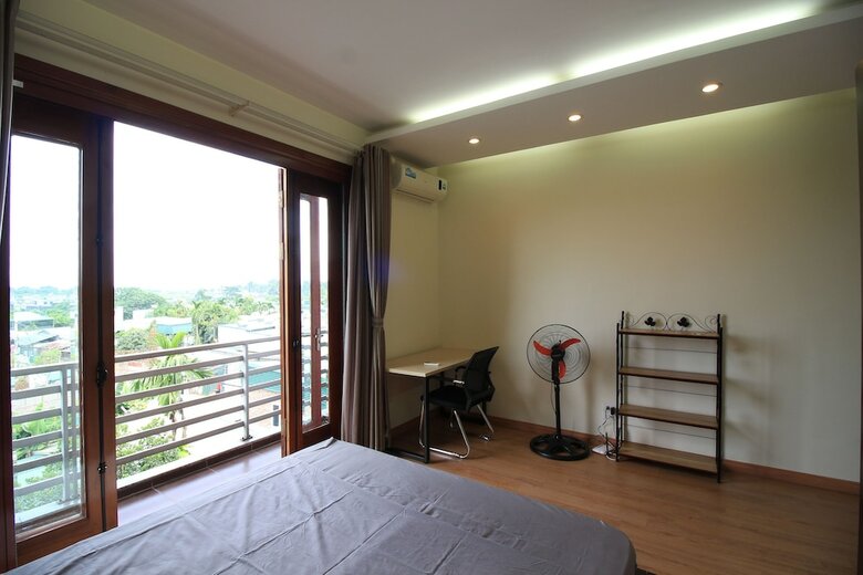 Hotel Mirr Homestay