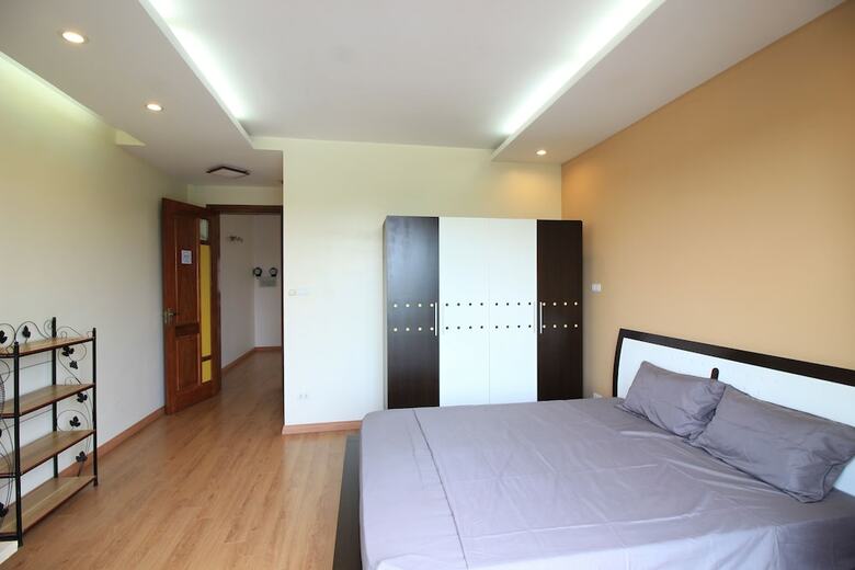 Hotel Mirr Homestay