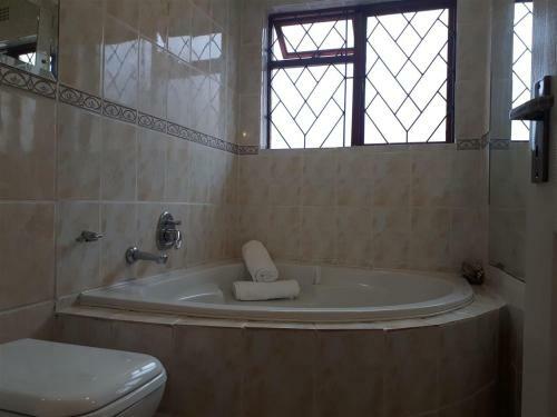 Booked Easy - Near Airport