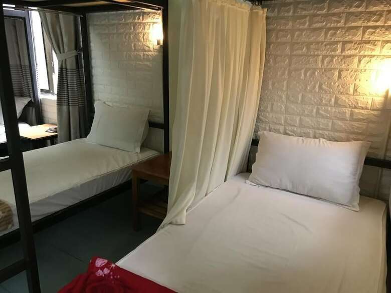 Hostal Bonjour Hostel