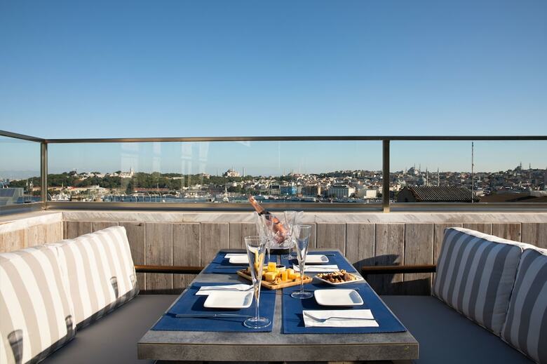 Decamondo Galata, A Tribute Portfolio Hotel