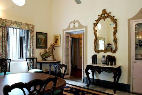 Hotel Thengal Manor
