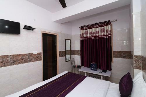 Hotel Oyo 12911 Velvet Inn