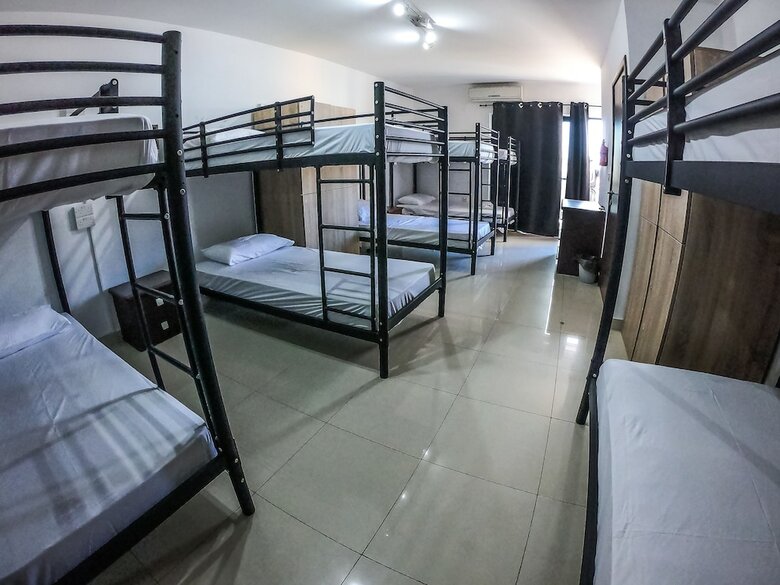 Hostal Salsa & Samba Hostel