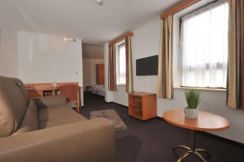 Hotel H�tel Du Perron