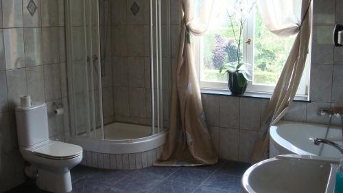 Hostal Chateau Neufays