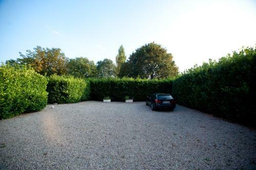 Hostal Chateau Neufays
