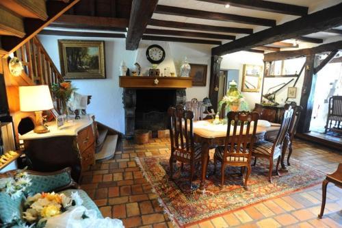 B&B La Rousti�re