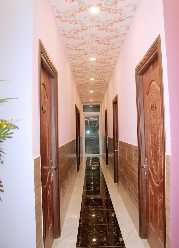 Hotel Khach San Dong Phuong