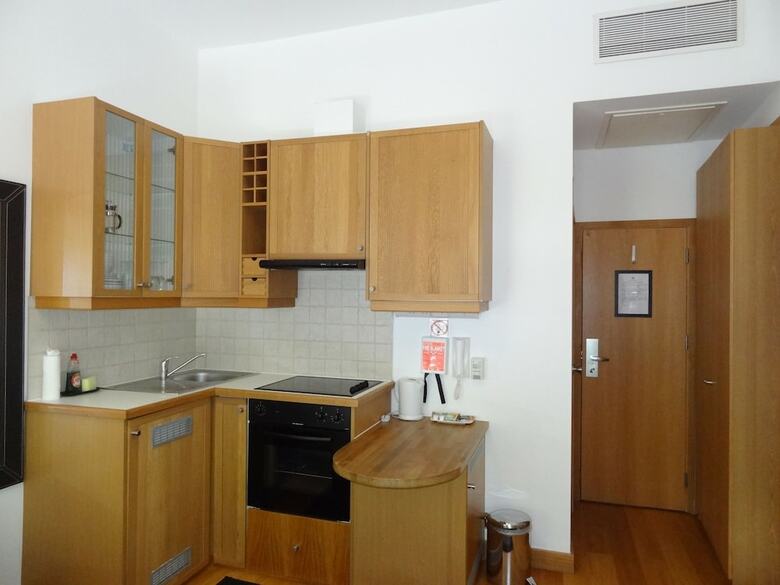 Studios 2 Let Serviced Apartments - Cartwright Gardens