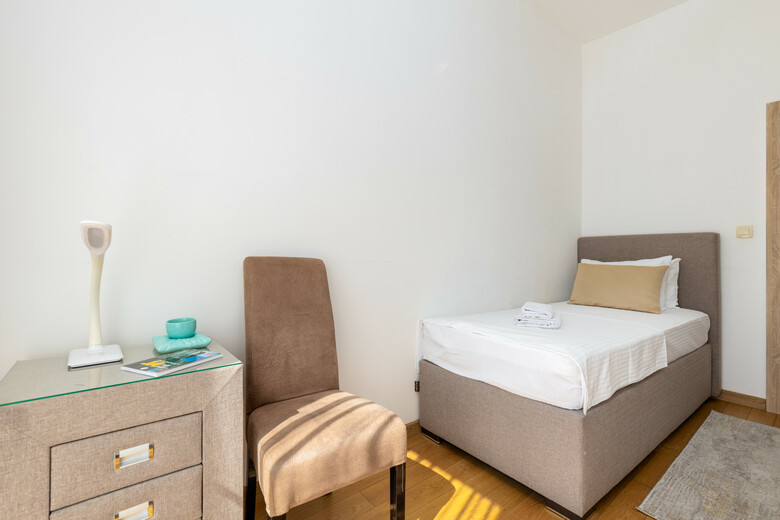 Apart Hotel Ms Katunjanin