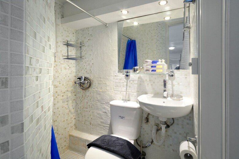 Aparthotel Santorini Style Honeymoon Apartments