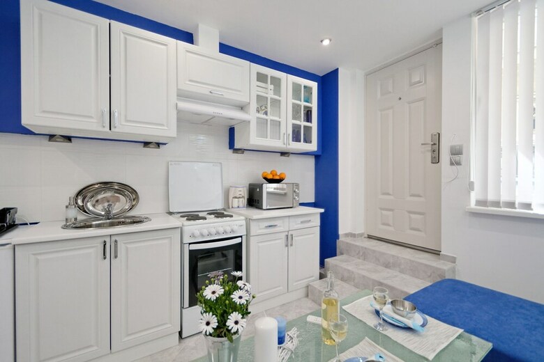 Aparthotel Santorini Style Honeymoon Apartments