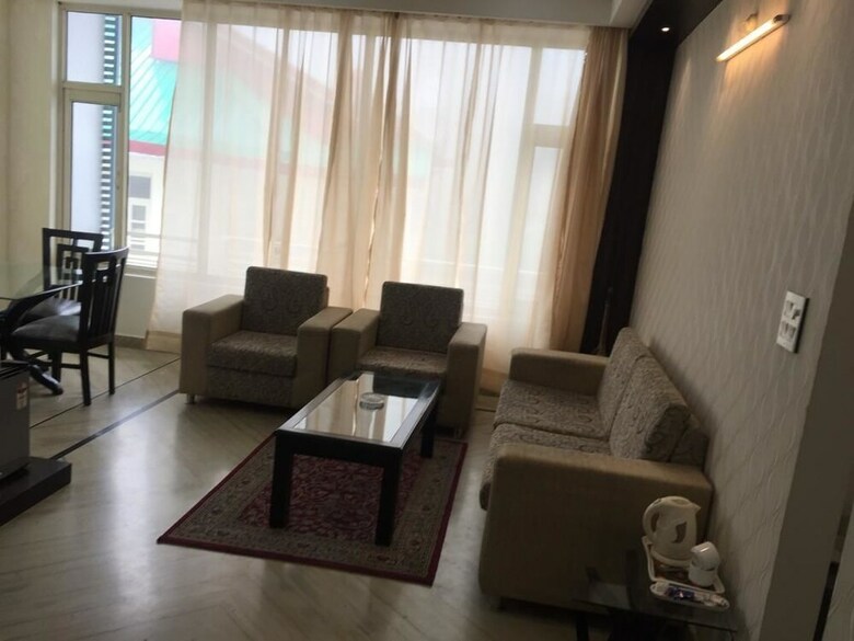 Hotel Kamal Residency
